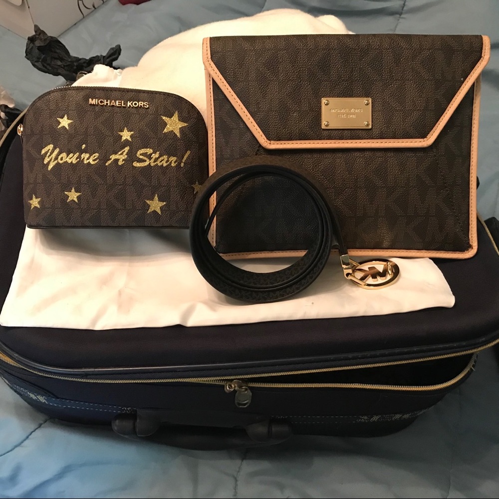 Michael kors lot with a little bit of everything